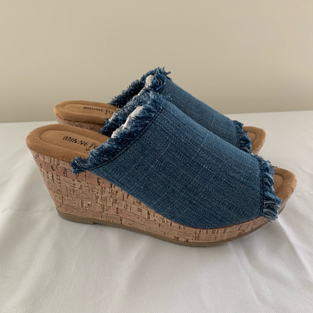 Minnetonka Cork & Denim Wedges